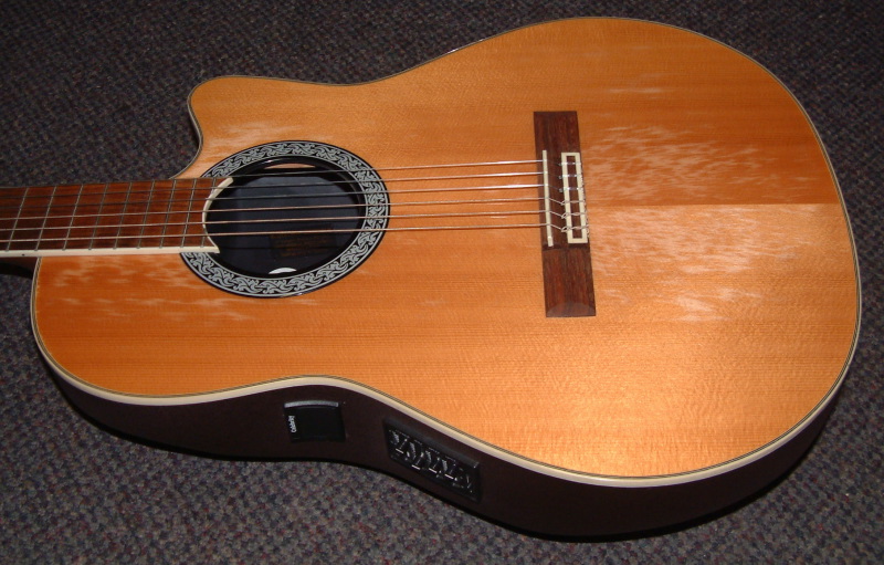 OVATION CLASSICAL GUITAR, electro/acoustic. « Mannings Musicals